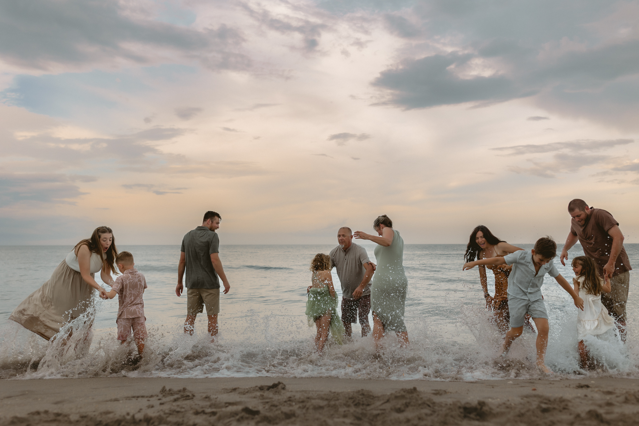 extended family session on the beach